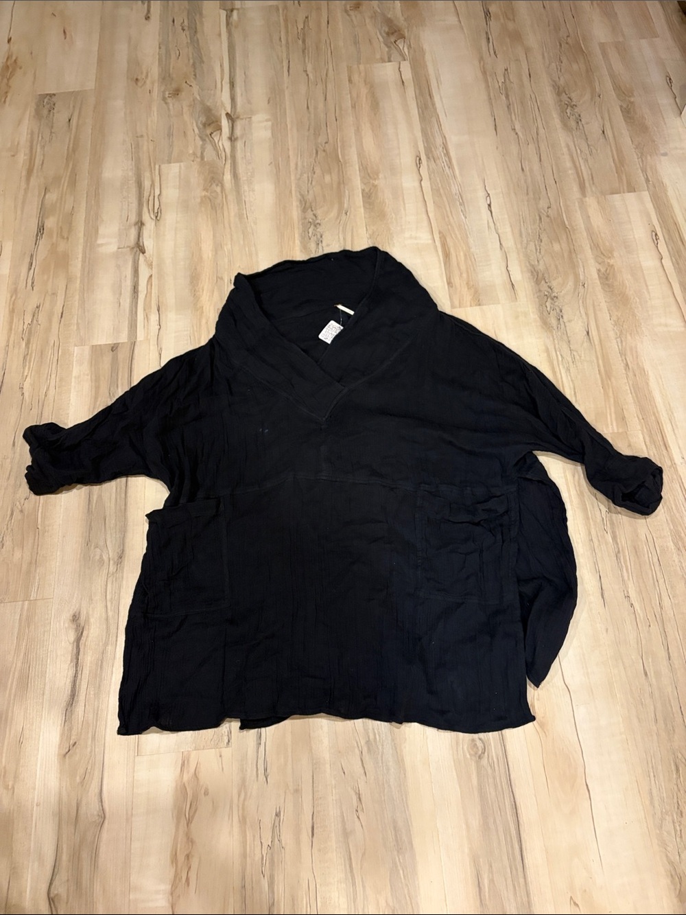 Women’s Black Shawl Collar Pullover Shirt